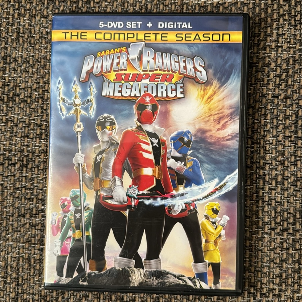 Power Ranger Super Megaforce DVD set - Picture 2 of 4